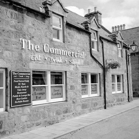 The Commercial Hotel Tarland Esterno foto