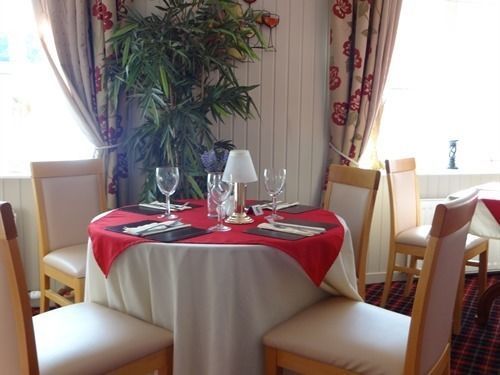 The Commercial Hotel Tarland Esterno foto